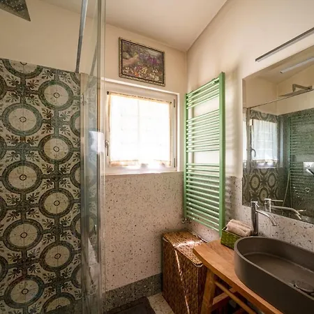 Villa Casa Serena With Pine Grove, Jacuzzi & Bbq *