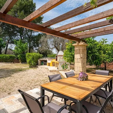 Casa Serena With Pine Grove, Jacuzzi & Bbq Villa San Vito dei Normanni